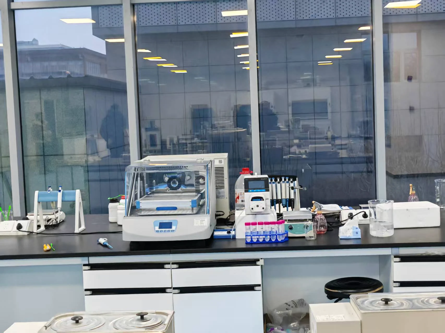 Quality review must match the exact product and application — not one universal parameter sheet