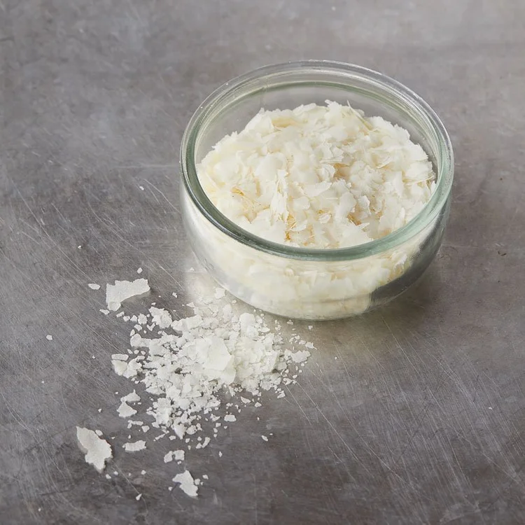 Food-grade potato flakes in a glass bowl